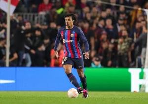 华体会体育官网-马卡报：除孔德和琼阿梅尼，迈尼昂也参与到两人的国王联赛球队中