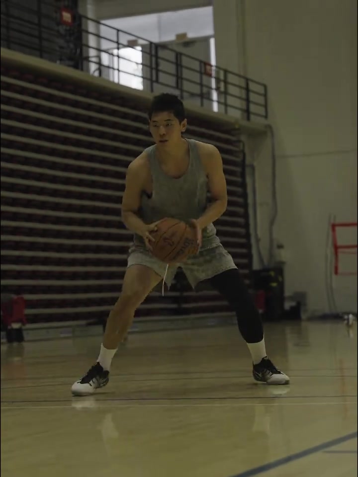 加油💪🏽 崔永熙社媒晒训练视频：康复进度55%⏱️