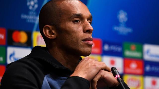 华体会体育入口-3抢1米兰达老东家抛橄榄枝 江苏铁闸：6月重启谈判