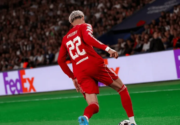 华体会体育入口-埃基蒂克vs巴黎数据：1射0正，10对抗4胜，14次丢失球权最高